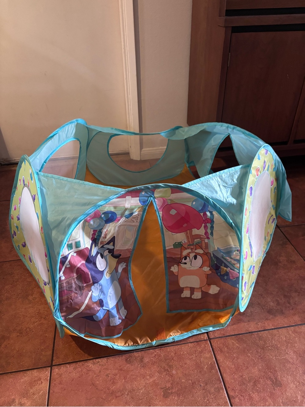 Kids Play Tent Pop-Up Activity Toy - Bluey